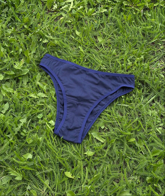 Американки темно-сині